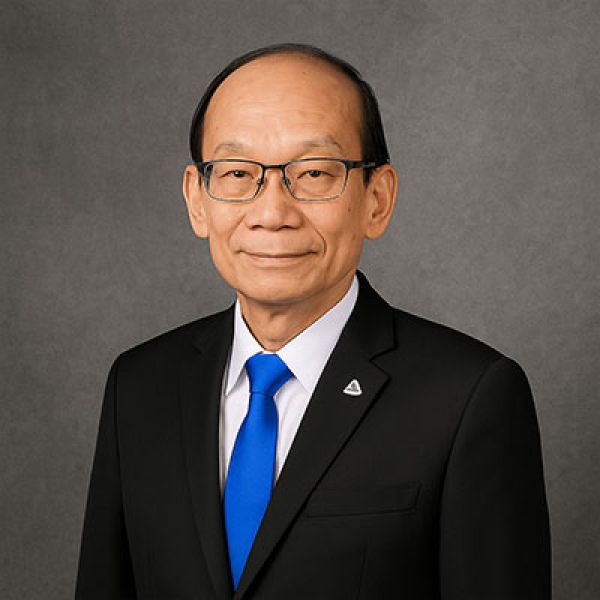 Mr. Wirachai Kunavichayanon 